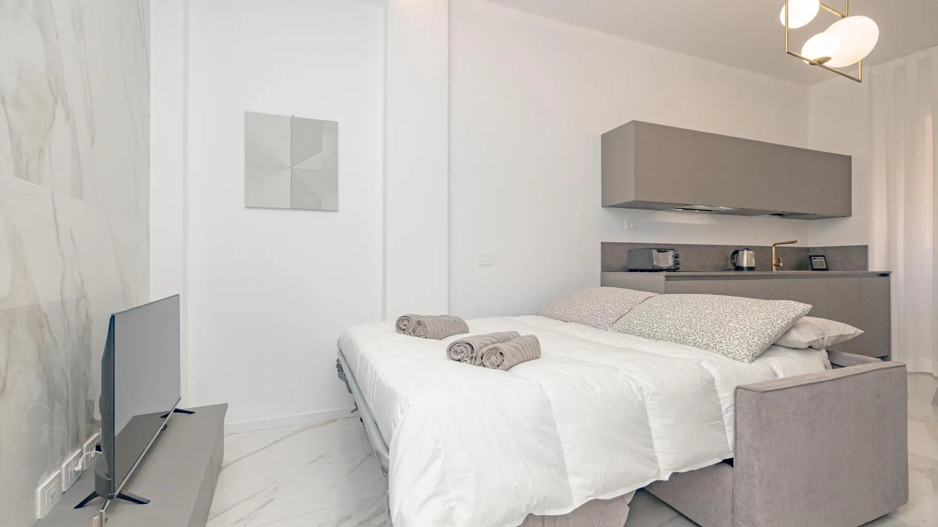 3Co4 - Duomo - Chic - Central - Milan Apartment
